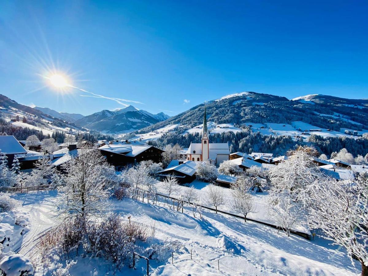 Der Boeglerhof - Pure Nature Spa Resort 阿尔卑巴赫 外观 照片