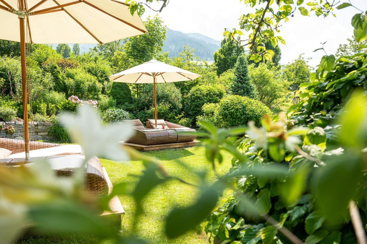 Der Boeglerhof - Pure Nature Spa Resort 阿尔卑巴赫 外观 照片