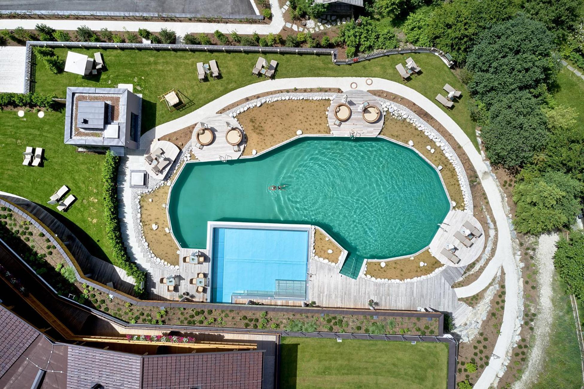 Der Boeglerhof - Pure Nature Spa Resort 阿尔卑巴赫 外观 照片